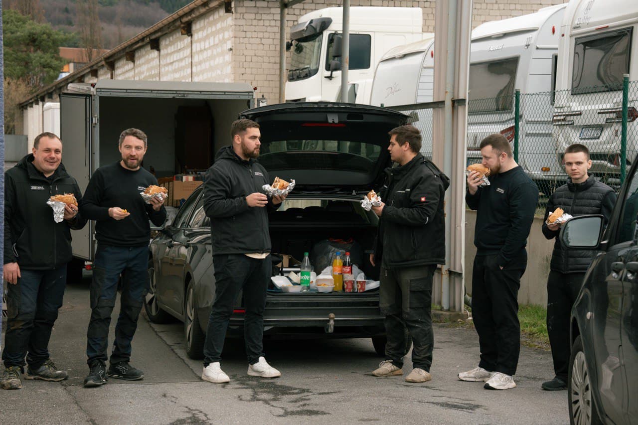Eckstein-Team – echtes Teamwork bei der Entrümpelung Paderborn